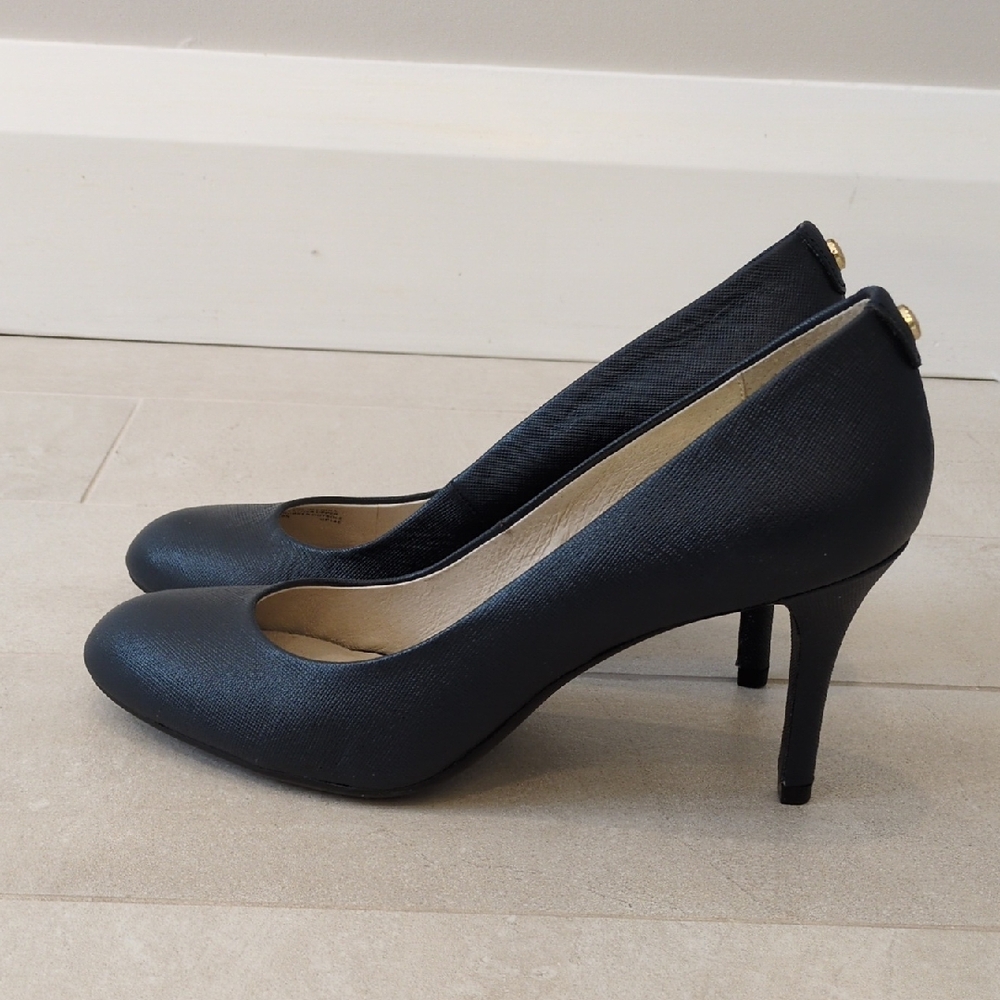Elegant Black Heels